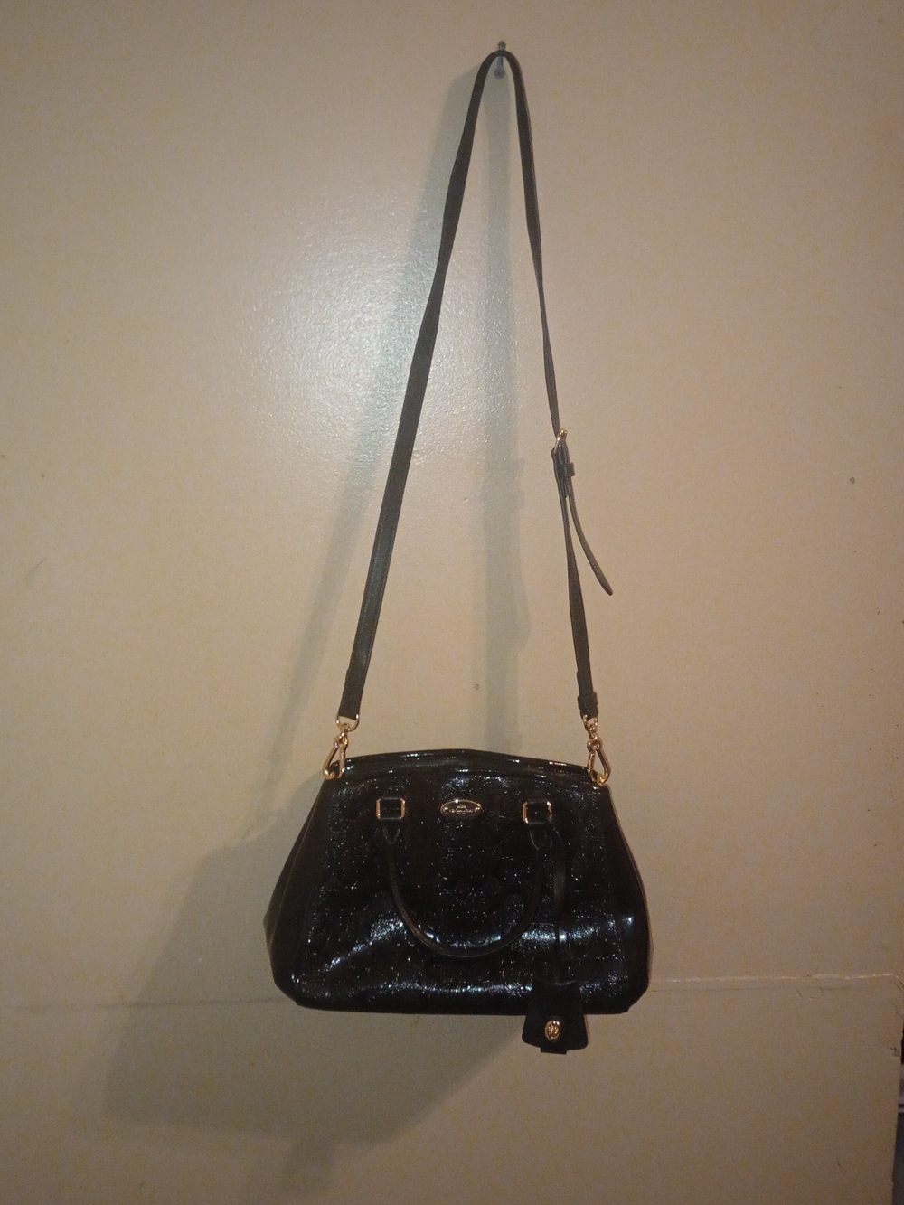 EUC Coach Black Patent Leather Embossed Logo Mini Margot Carryall (F35191)